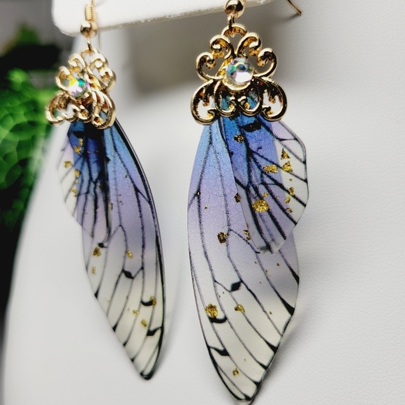 NEW Fairy Earrings Butterfly Wings Hand made Fantasy Light weight Elvish earring - Picture 6 of 7